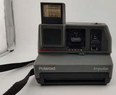Vintage Polaroid Camera Impulse AF Autofocus System 600 Untested