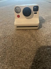 Polaroid Now 2nd Generation Instant Camera I-type W/ Film