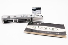 Yashica Atoron Subminiature Spy Camera w/Serpentine Chain & Flash Unit, VG++
