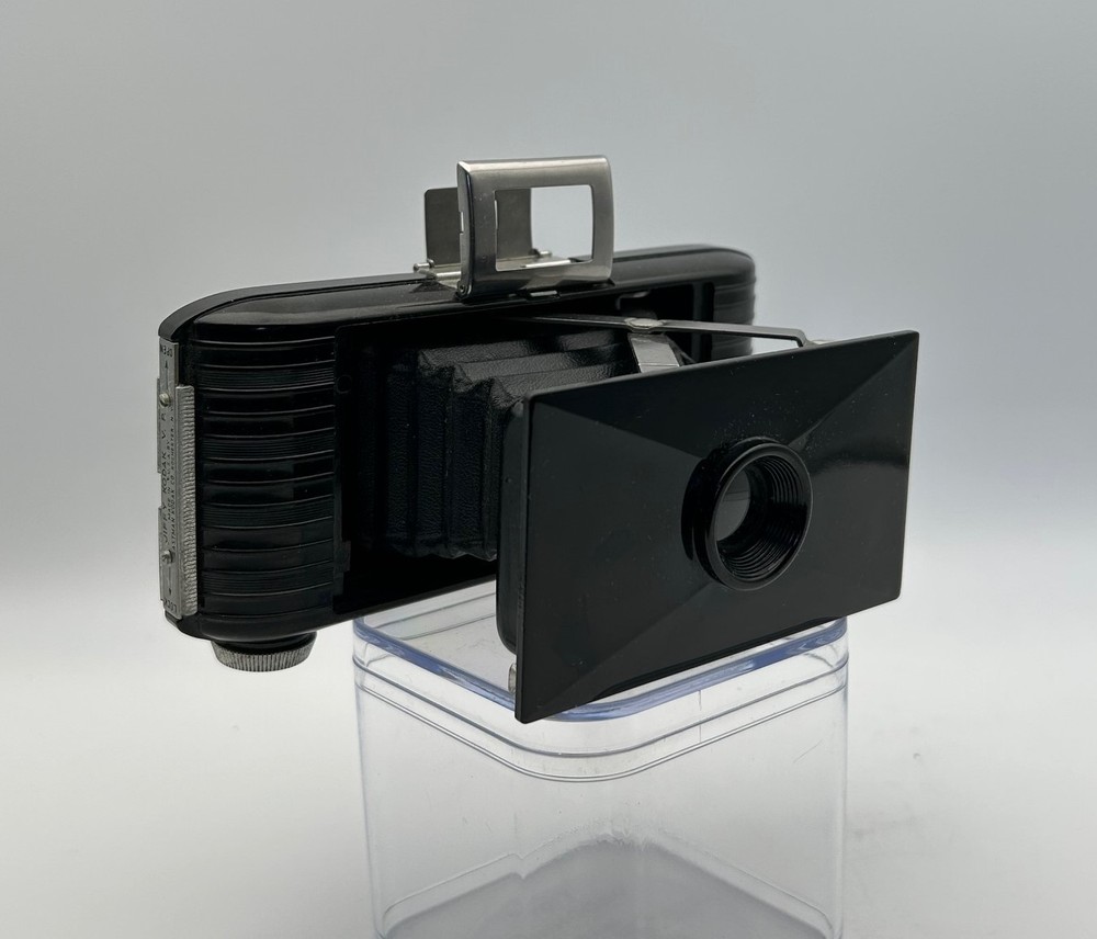 Jiffy Kodak V.P. Camera with Doublet Lens