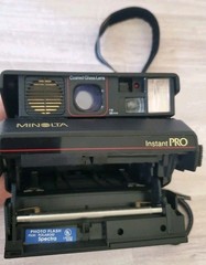 Vintage Minolta Instant Pro Polaroid Spectra Film Camera -not Tested Needs Film