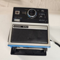 Kodak EK4 Instant Camera VTG 1970s Plastic Film Collectible Working Condition