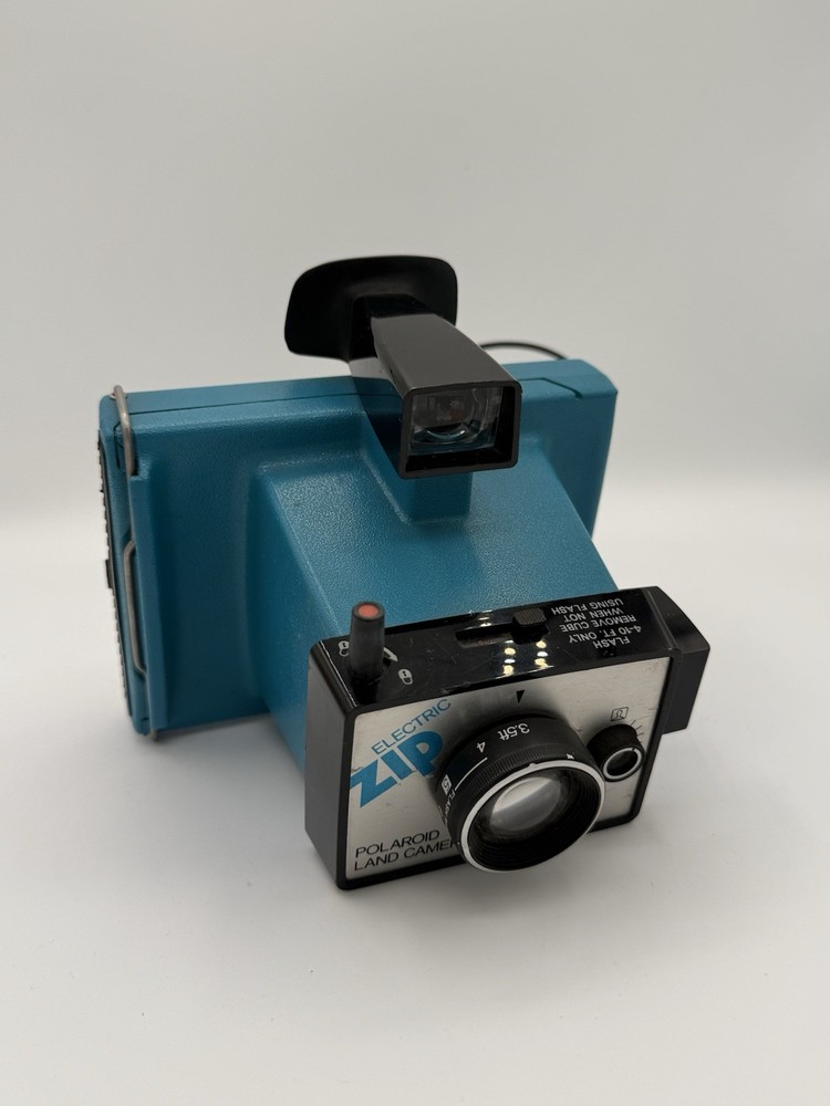 Polaroid Electric Zip Land Camera – 1975-1978 Vintage! Blue Colorway!