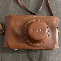 Vintage Argus C3 Rangefinder Camera USA with Brown Leather Pouch Untested