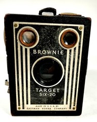Kodak Brownie Target Six-20 Vintage Box Camera Black Eastman Kodak Company