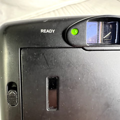 Polaroid 35mm Automatic Camera 250 CC