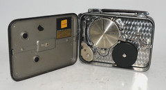 Ciné- Kodak Eight Model 60 8mm Movie Camera W/Carrying Case