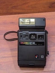 Vtg. Kodak Colorburst 50 Instant Camera With Instant Flash Model C SEE DETAILS!