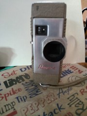 Vintage Revere Eight Ranger 8 mm Movie Camera Model 50