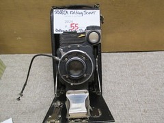 Antique Seneca Folding Scout Model 3A camera (pat date 1916) has Worn Bellows