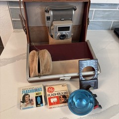 Polaroid Model J-33 Land Camera 1961-63 With Case And Extras