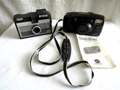 Lot 1 Minolta Freedom 90EX w/manual + 1 Imperial Insta Flash 126 Cameras
