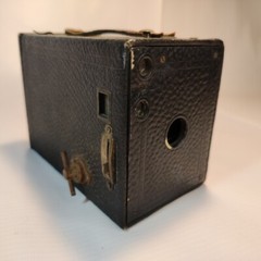 Eastman Kodak No. 2A Model B Brownie Camera 1910-1930 *Untested