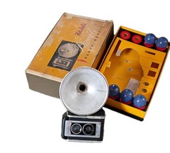 Kodak Duaflex II TLR Camera w/ Kodet Lens – Flash Outfit in Original Yellow Box