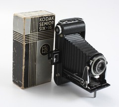 KODAK SENIOR SIX-16, 128/7.7 KODAK ANASTIGMAT (STRONG HAZE), BOXED/cks/200391