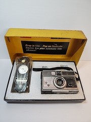 Kodak Instamatic 304 camera Untested in original box