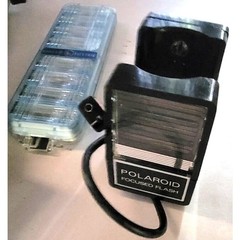 Vintage Camera Lot: Polaroid Automatic 420 Land Camera + Kodak Brownie Movie 8