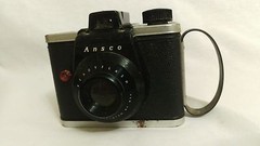 VINTAGE 1950s ANSCO READYFLASH CAMERA