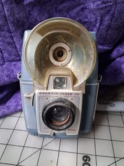 Vtg Kodak Brownie Flash 20 820 Film Camera Working Shutter Made In USA!