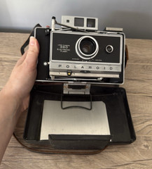 Vintage POLAROID 360 Land Camera Electronic Flash w/ Hard Case + Strap Untested
