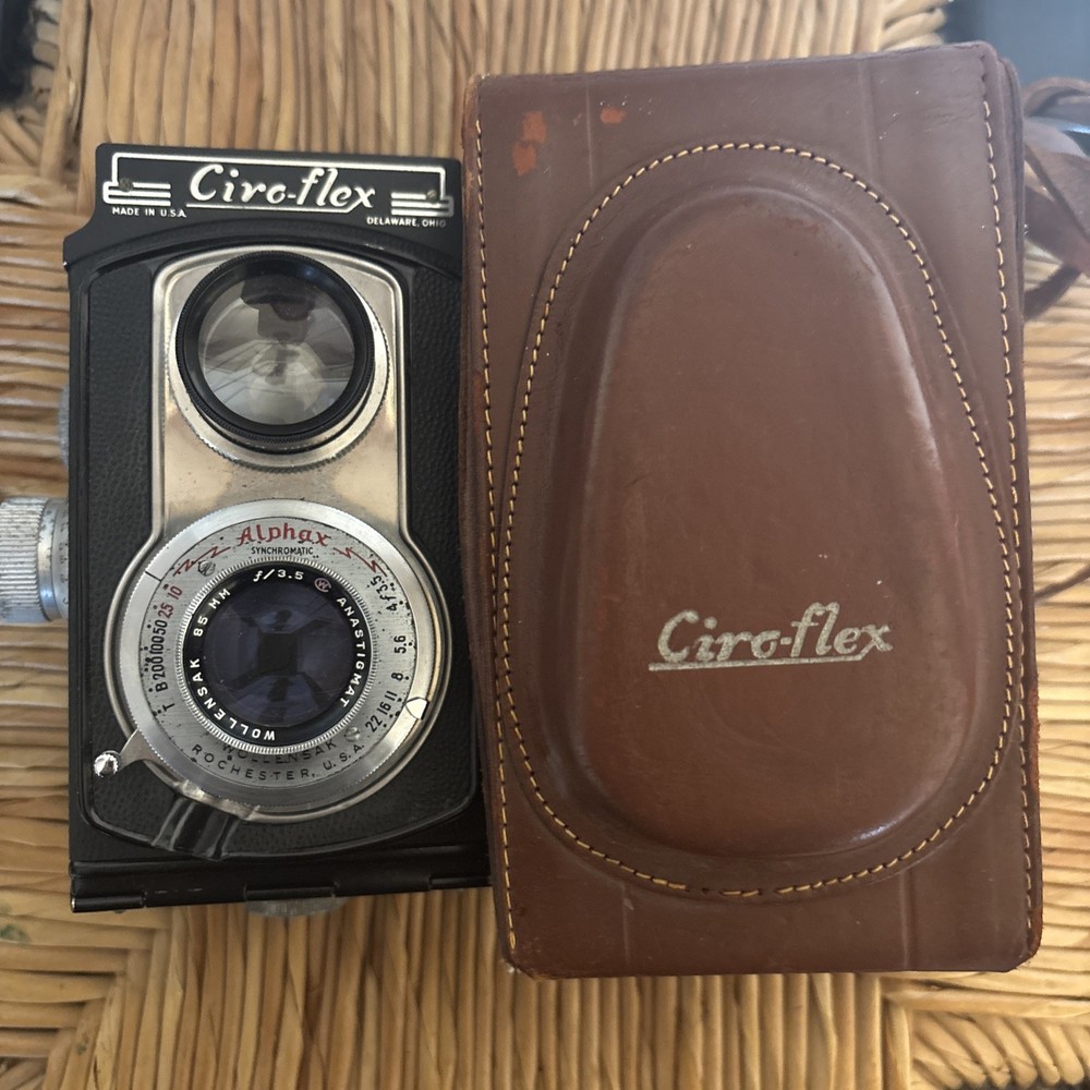 1940’s Vintage Ciro-flex Twin Lens Camera Model D 85mm F 3.5 Lens Tested