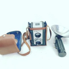 No Returns Vintage Argus Argoflex 75mm Seventy-Five Camera w/ Original Case