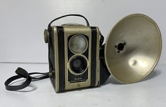 Vintage Kodak Duaflex Camera With Flash Vintage 1950s Camera Very Neat!