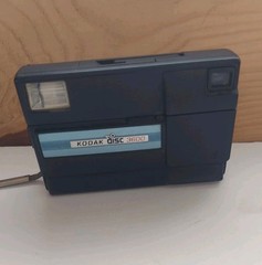 Vintage Kodak Disc 3600 Point & Shoot Camera Untested