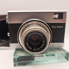 WERRA 35mm camera with Carl Zeiss Tessar 2.8/50mm lens with case for lens repair