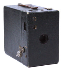 EASTMAN KODAK RAINBOW HAWK-EYE NO. 2A MODEL B CAMERA GREEN