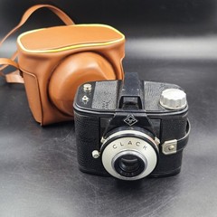 Agfa Clack Vintage Camera – Untested, Signs of Use, With Bag
