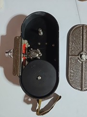 Cinklox 16 Mm Camera Model 3-S With Extras